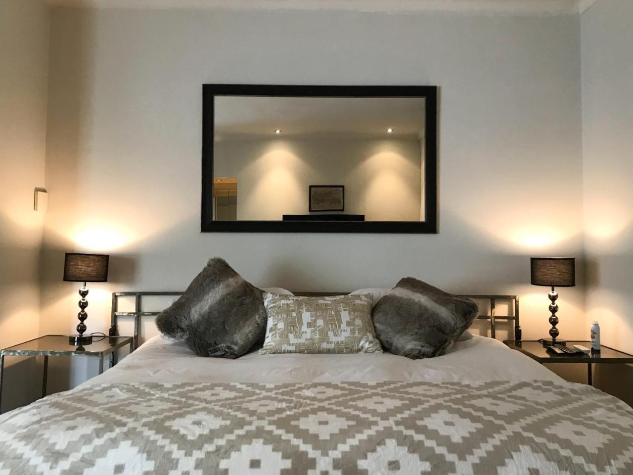 Maison Normandie Cape Town Bagian luar foto